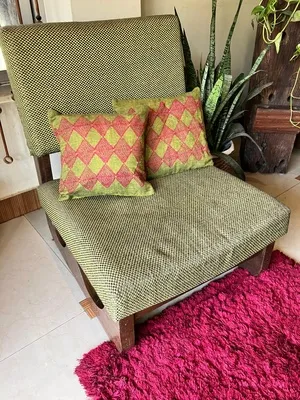 Green Cushion (Cover Set of 2) 2